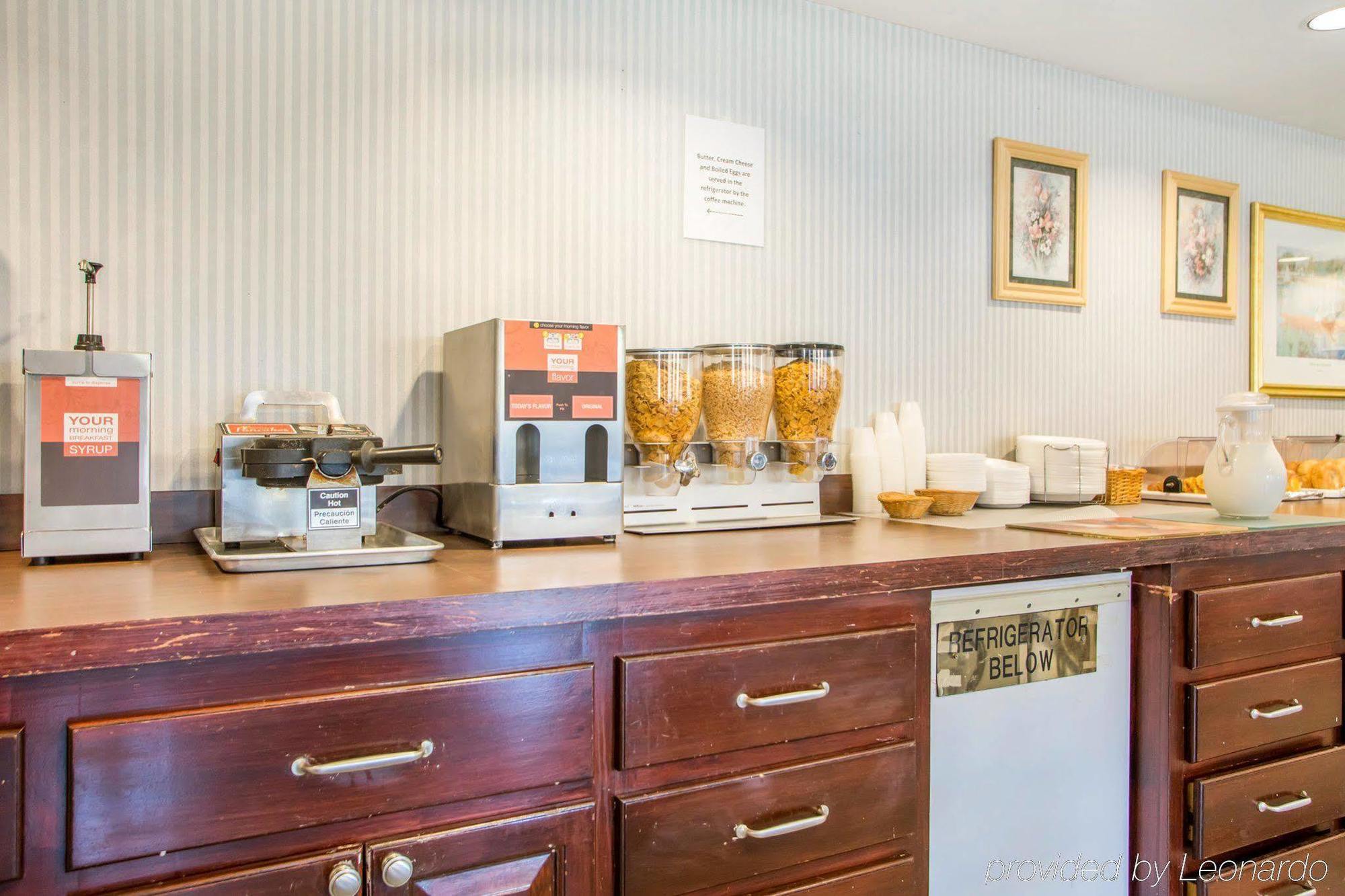Hometowne Studios By Red Roof Egg Harbor-Atlantic City Airport エッグ・ハーバー・タウンシップ エクステリア 写真
