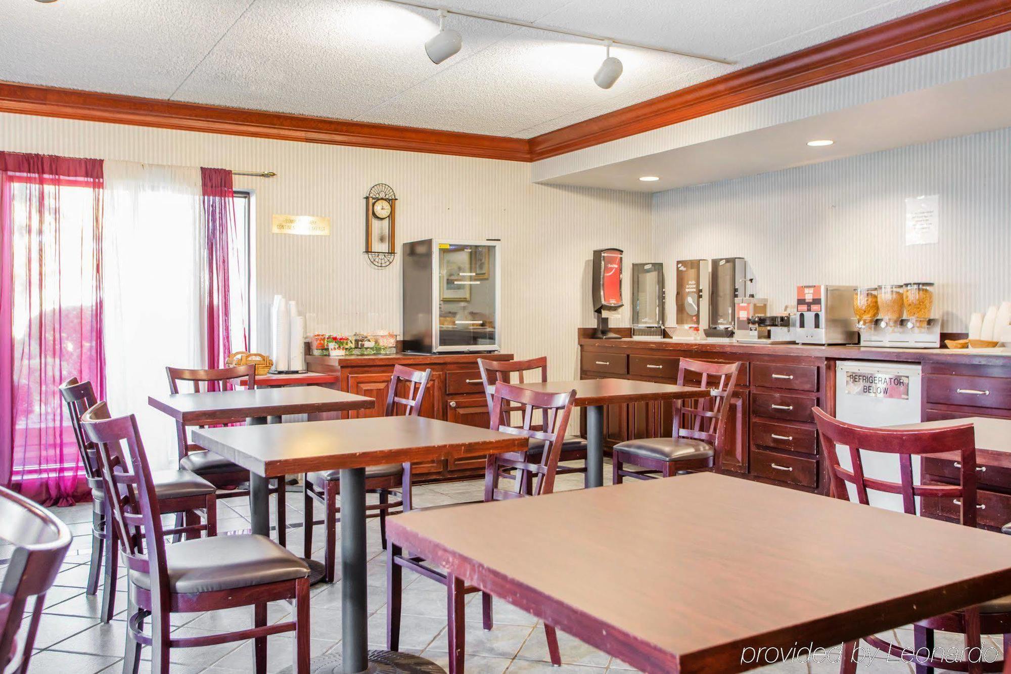 Hometowne Studios By Red Roof Egg Harbor-Atlantic City Airport エッグ・ハーバー・タウンシップ エクステリア 写真